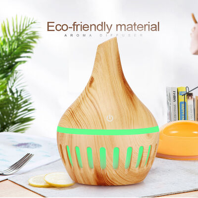 Diffusor de óleo essencial com capacidade de 130 ml e tempo de trabalho de 4 horas para sessões prolongadas de aromaterapia