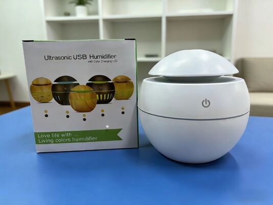 Difusor de design minimalista elegante com acabamento de grão de madeira e base antiderrapante