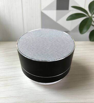 Alta-falantes portáteis mini sem fio multifuncionais personalizados 3W com AUX